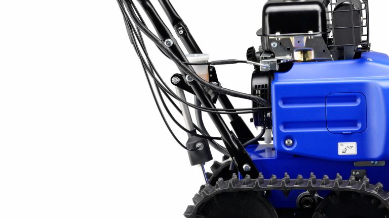 2016-Yamaha-YT660-EU-Detail-006-03