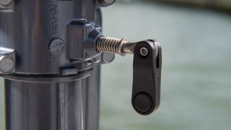 2017-Yamaha-F2-5B-EU-Detail-006-03