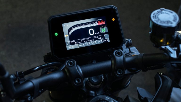 2024-Yamaha-MT09DX-EU-Detail-007-03