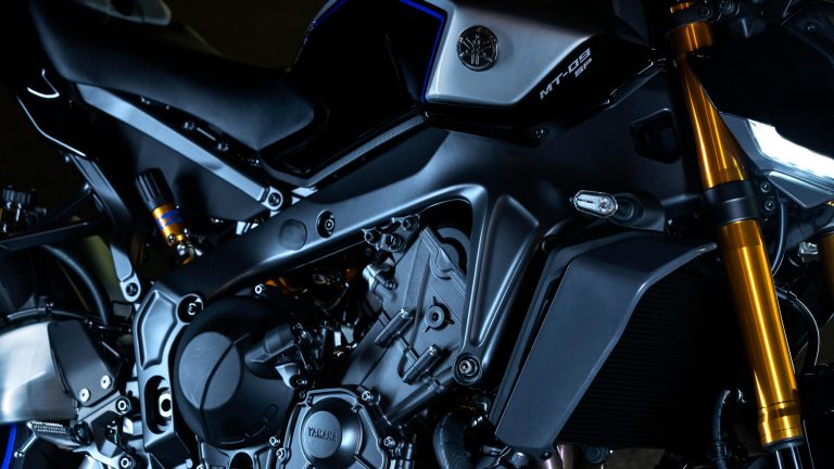 2024-Yamaha-MT09DX-EU-Detail-011-03