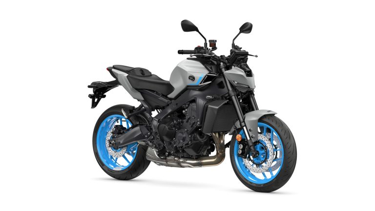 2025-Yamaha-MT09A-EU-Ice_Storm-360-Degrees-001-03