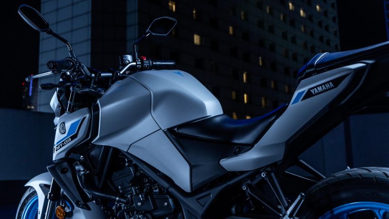 2025-Yamaha-MT320-EU-Detail-004-03