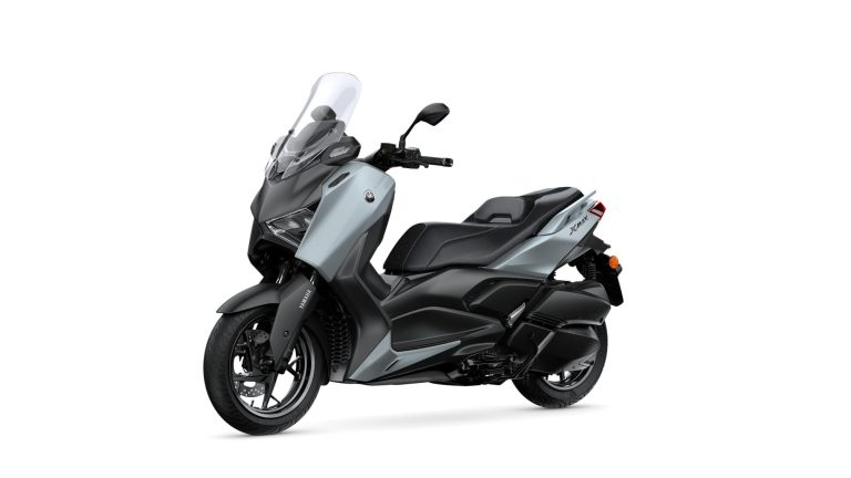 2025-Yamaha-XMAX300ASV-EU-Ceramic_Grey-Studio-007-03