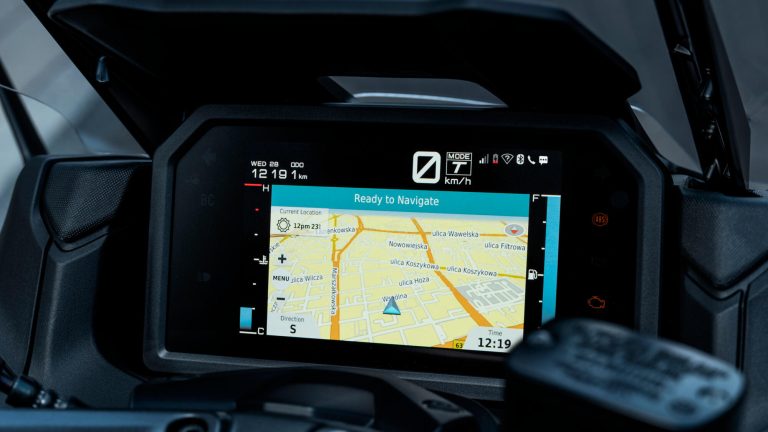 2025-Yamaha-XP500ADX-EU-Detail-006-03