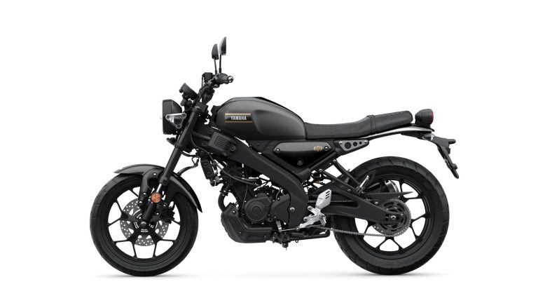 2025-Yamaha-XS125-EU-Lunar_Grey-Studio-006-03