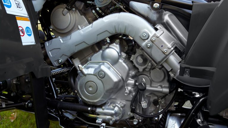 2025-Yamaha-YFM700FWBD-25S-EU-Detail-001-03