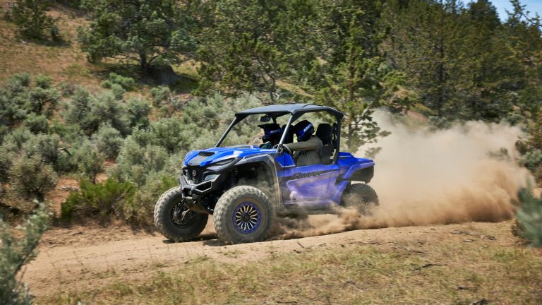 2025-Yamaha-YXE1000EWS-25-EU-Team_Yamaha_Blue_-Action-006-03