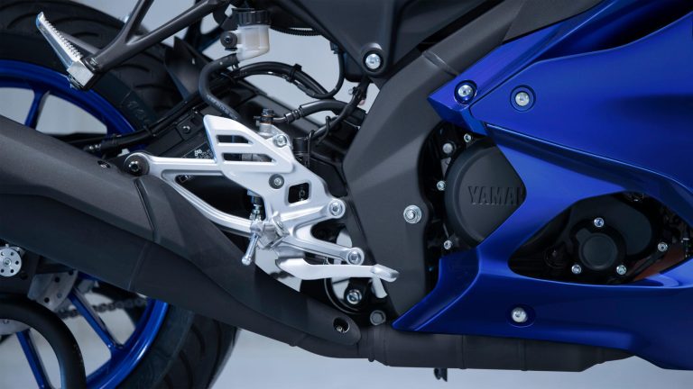 2025-Yamaha-YZF-R125-EU-Detail-007-03