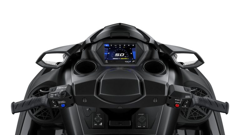 2026-Yamaha-FXLTDSVHO-EU-NA-Detail-002-03