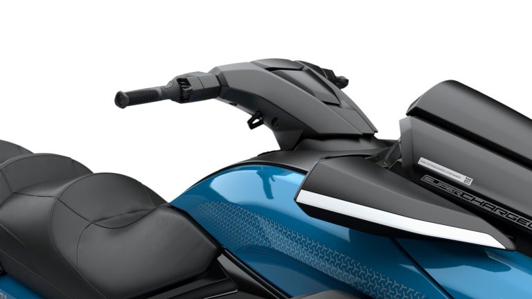 2026-Yamaha-FXSVHOCR-EU-NA-Detail-001-03
