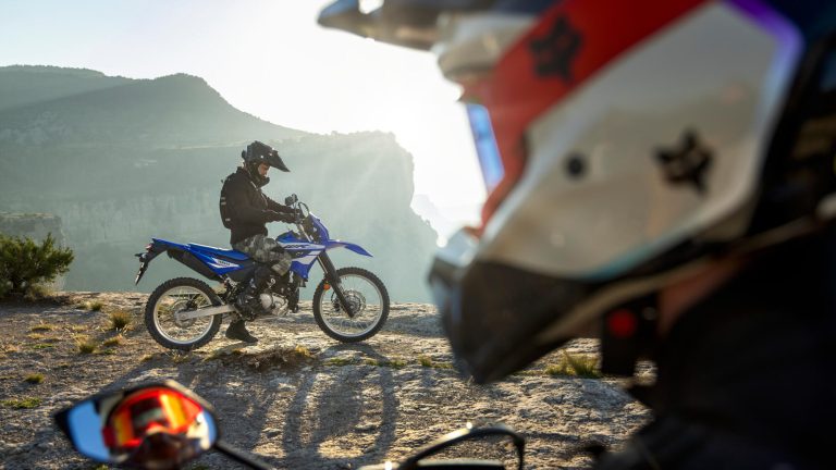 2026-Yamaha-WR125-EU-Icon_Blue-Static-001-03