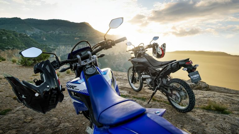 2026-Yamaha-WR125-EU-Icon_Blue-Static-003-03