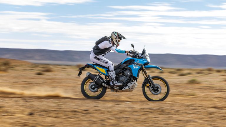 2026-Yamaha-XTZ700SPR-EU-Sky_Blue-Action-017-03