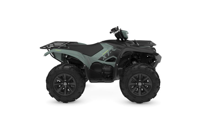 2026-Yamaha-YFM700FWAD-X-EU-Moss_Grey___Tactical_Black-Studio-002-03