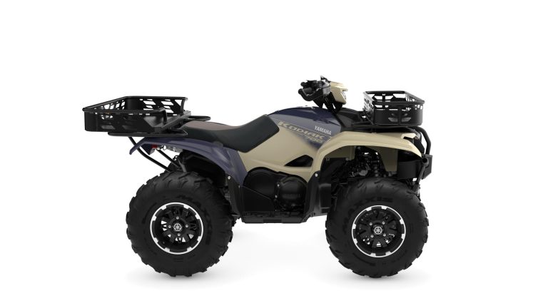 2026-Yamaha-YFM700FWBD-S-EU-Desert_Tan_Midnight_Blue-Studio-002-03