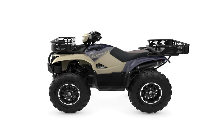 2026-Yamaha-YFM700FWBD-S-EU-Desert_Tan_Midnight_Blue-Studio-006-03