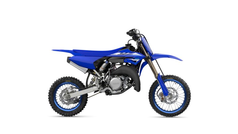 2026-Yamaha-YZ65-EU-Icon_Blue-Studio-002-03