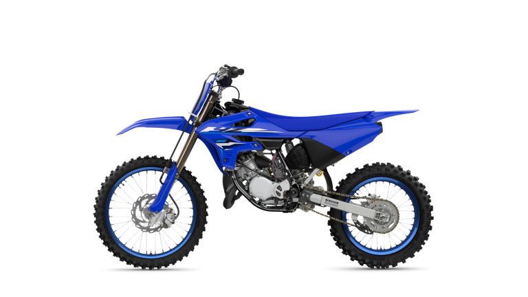 2026-Yamaha-YZ85LW-EU-Icon_Blue-Studio-006-03