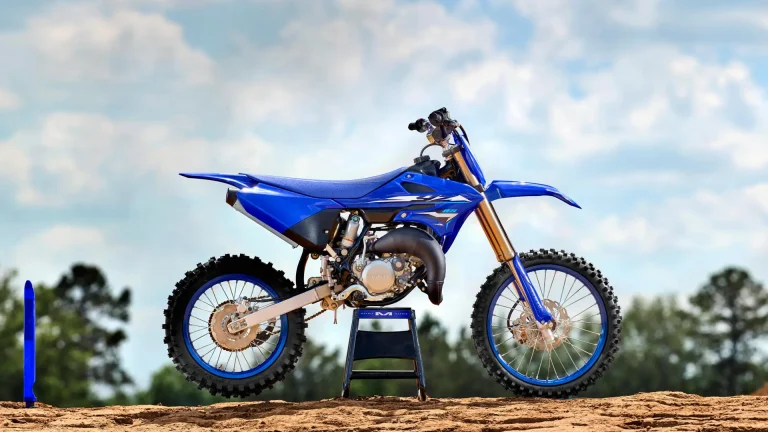 2026-Yamaha-YZ85LW-EU-NA-Detail-001-03