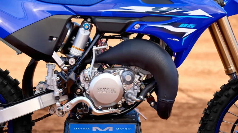 2026-Yamaha-YZ85LW-EU-NA-Detail-005-03