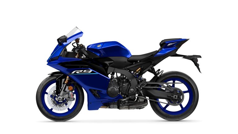 2026-Yamaha-YZF900R9-EU-Icon_Blue-Studio-006-03