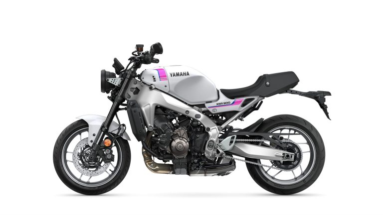 2027-Yamaha-XS850-EU-Neon_White-Studio-004-03
