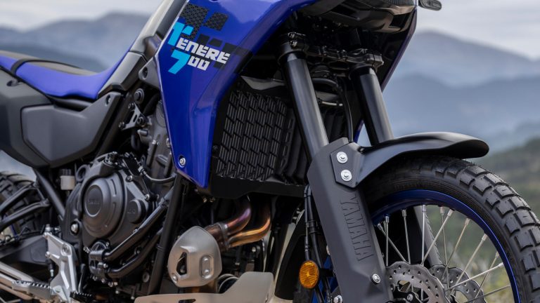 2027-Yamaha-XTZ700-EU-NA-Detail-005-03