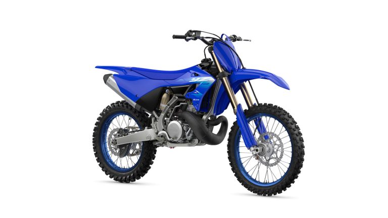 2027-Yamaha-YZ250LC-EU-Icon_Blue-360-Degrees-001-03